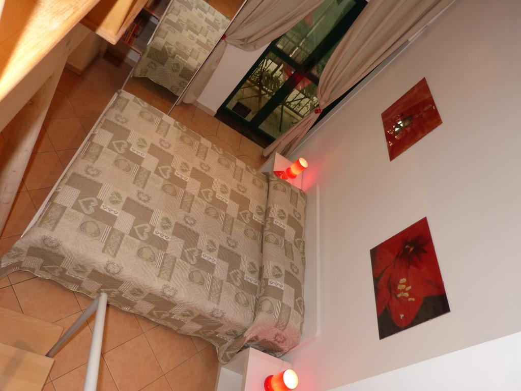 Residenza Piazza San Francesco Bolonha Quarto foto