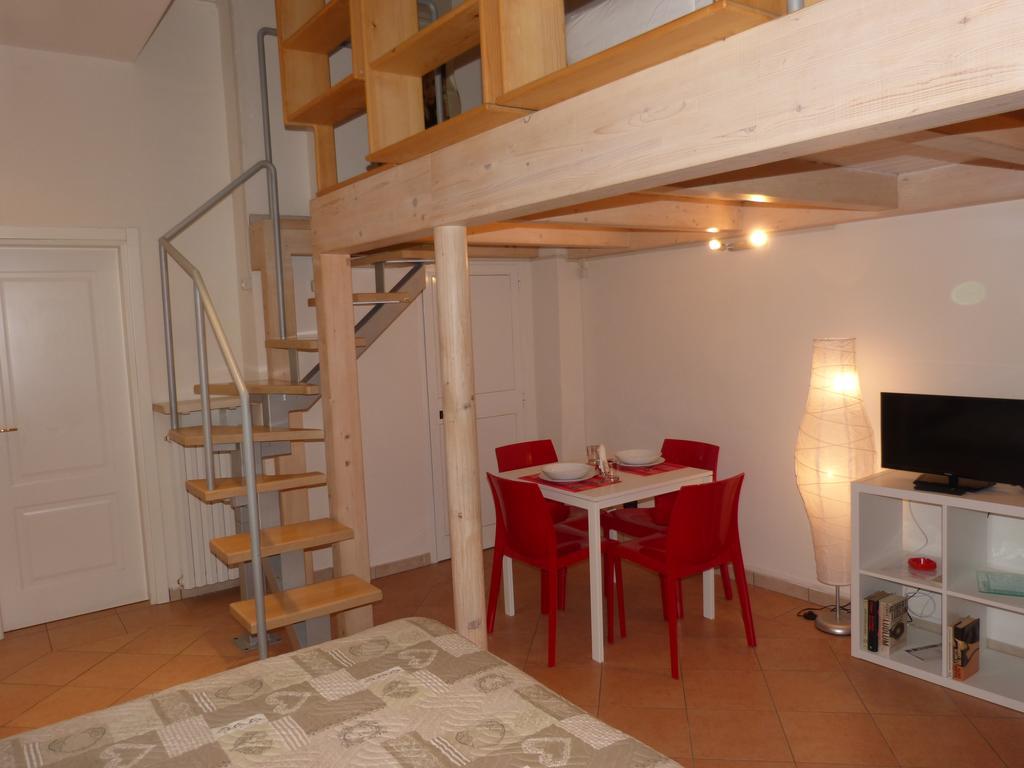 Residenza Piazza San Francesco Bolonha Quarto foto